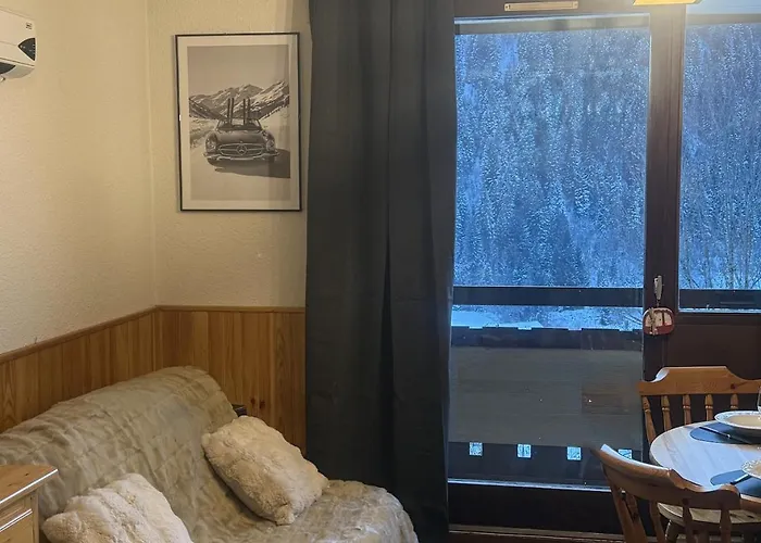 La Petite Chaumiere Des Neiges